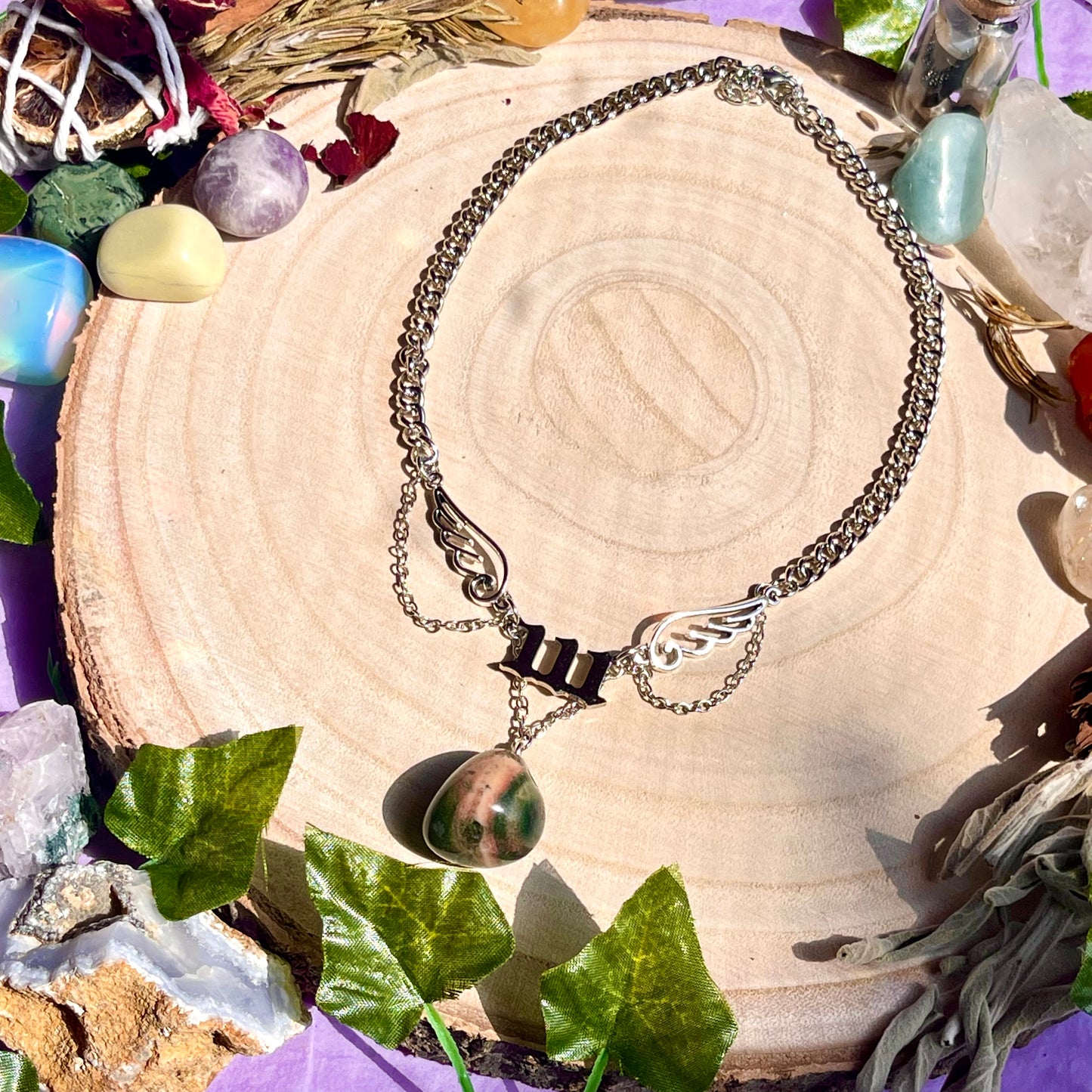 alignment necklace