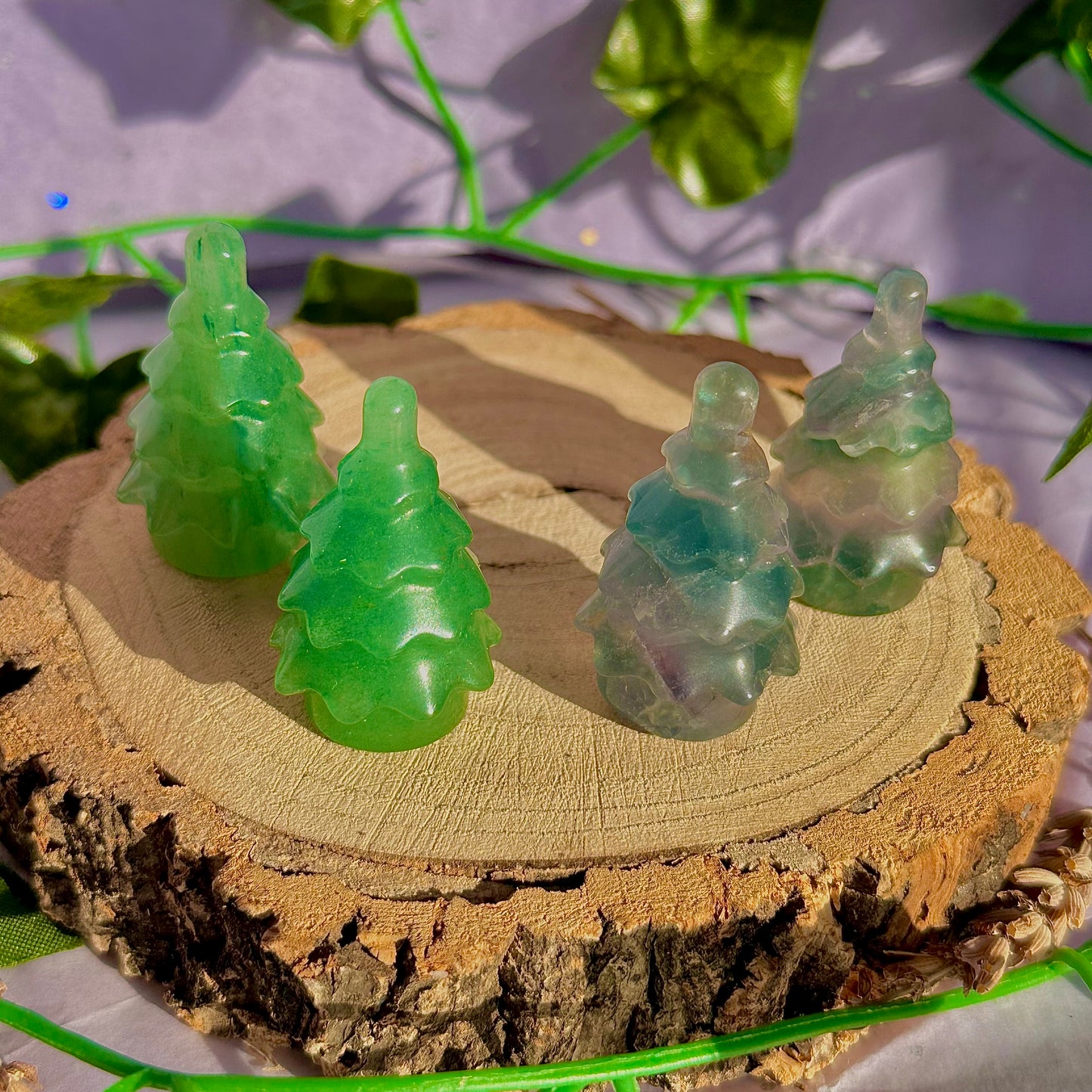 Sculptures de sapins de Noël, aventurine verte et fluorite arc-en-ciel ~ choisissez la vôtre
