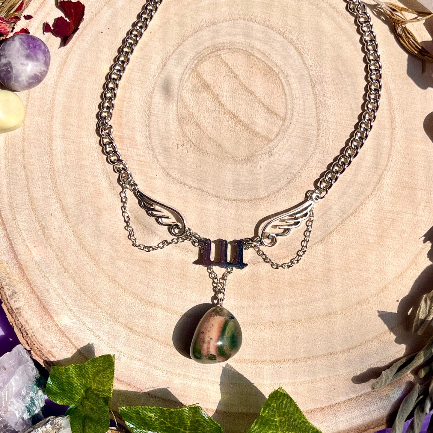 alignment necklace