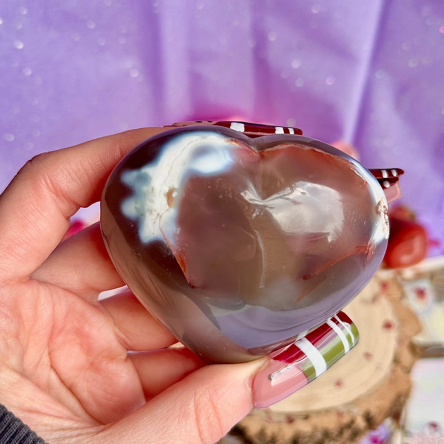orca agate heart carving B