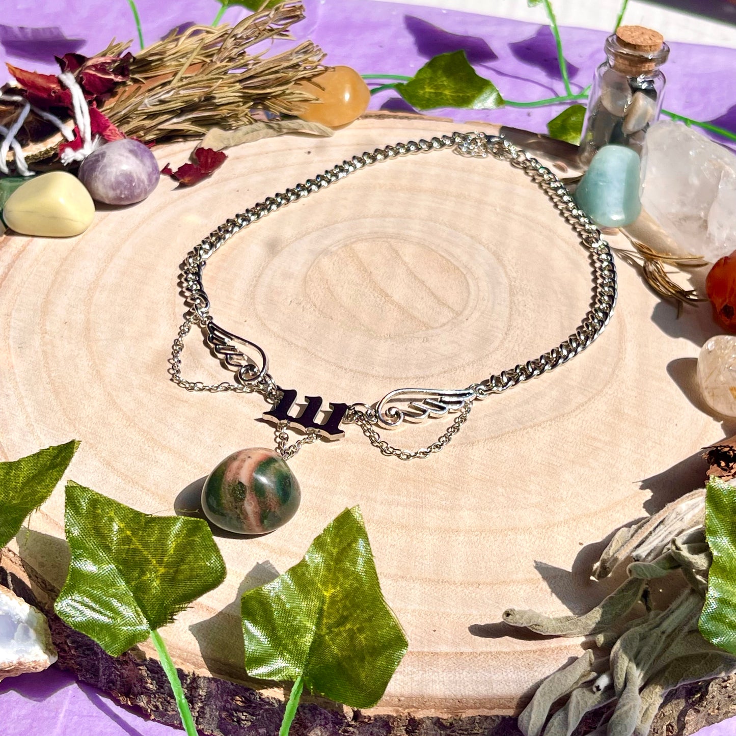 alignment necklace