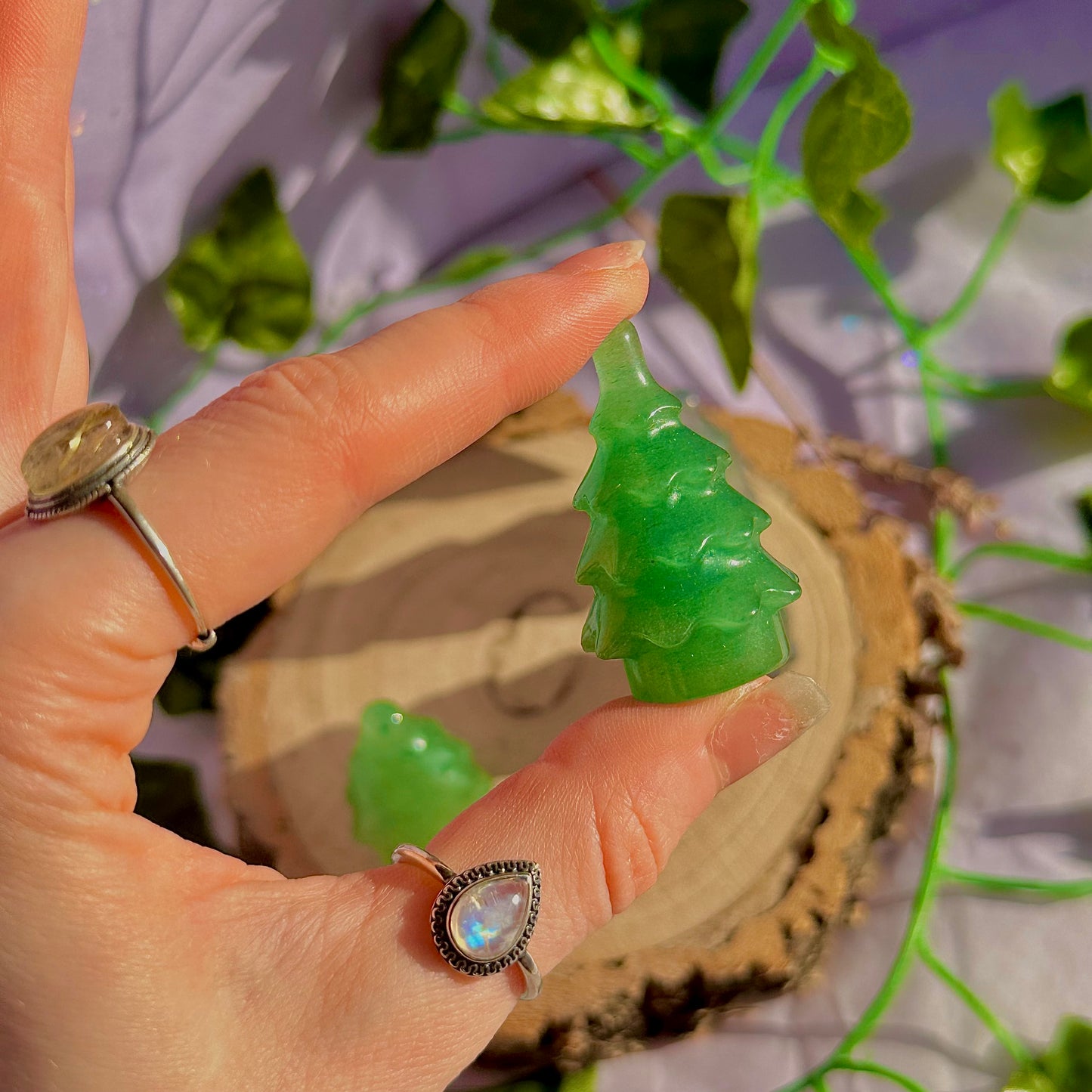 Sculptures de sapins de Noël, aventurine verte et fluorite arc-en-ciel ~ choisissez la vôtre