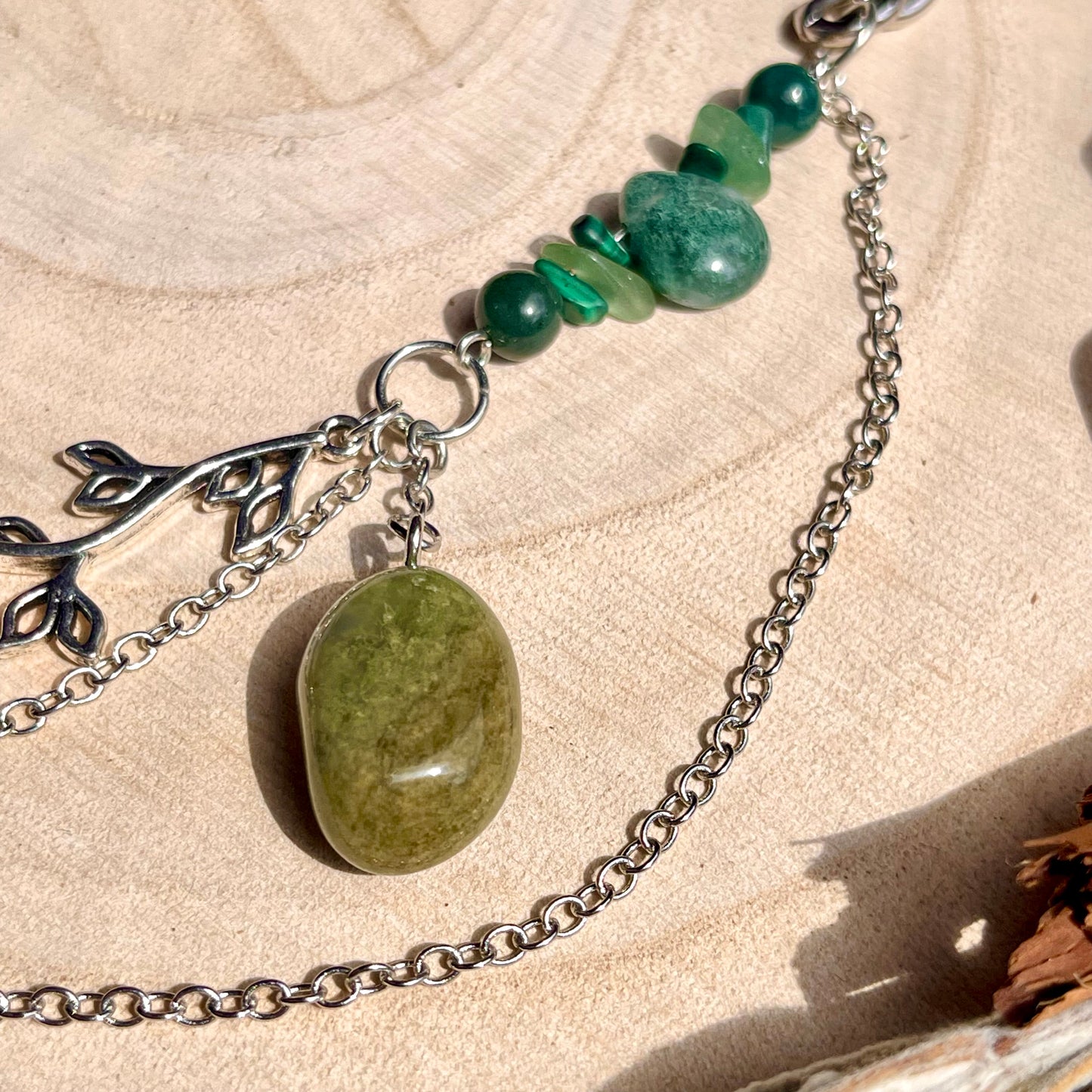 magick vines necklace
