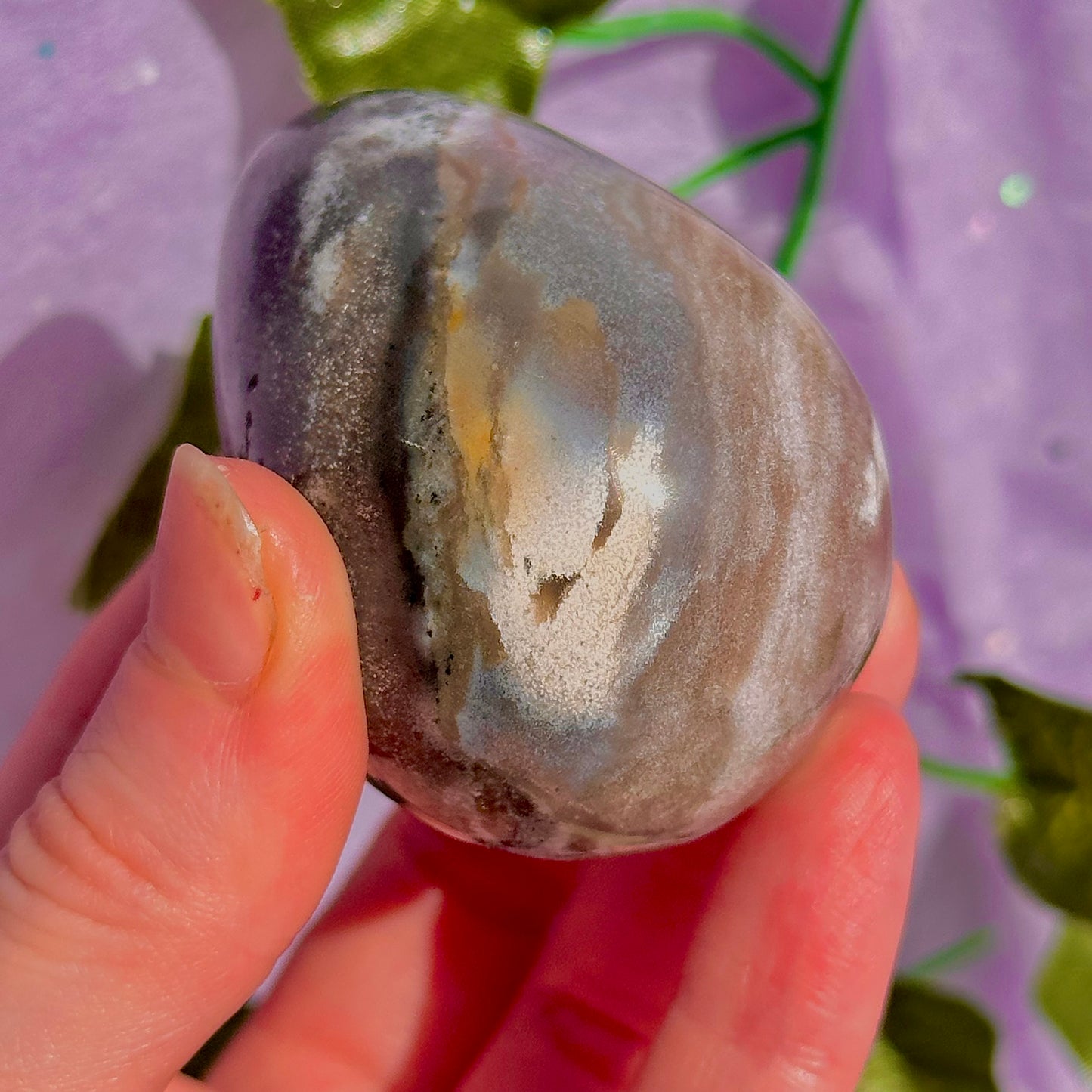 sea jasper egg carving