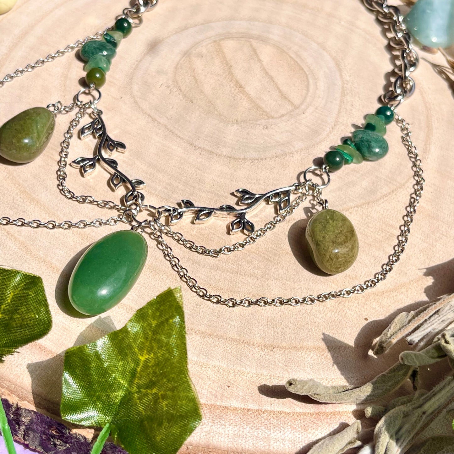 magick vines necklace
