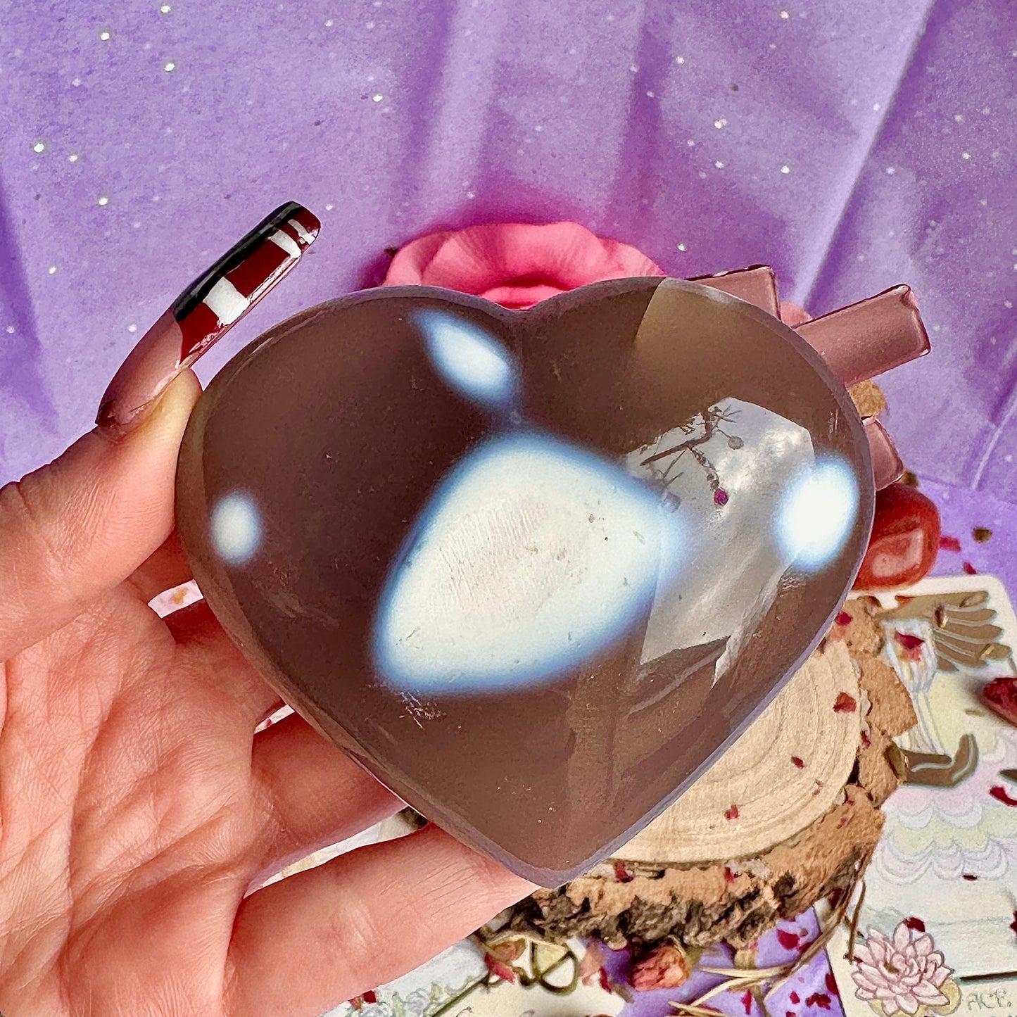 orca agate heart carving A