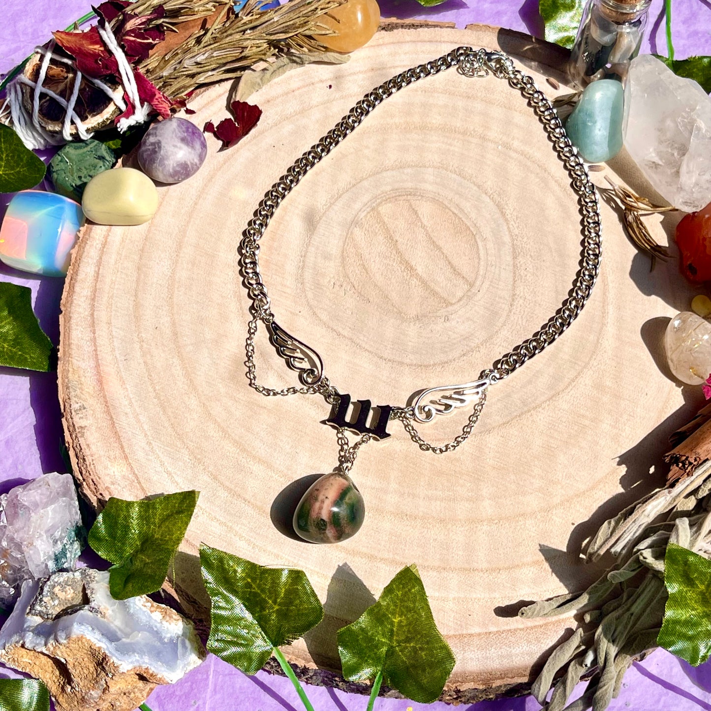 alignment necklace