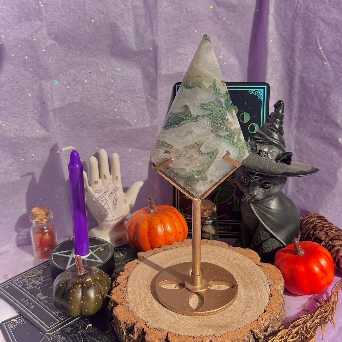 moss agate diamond with stand