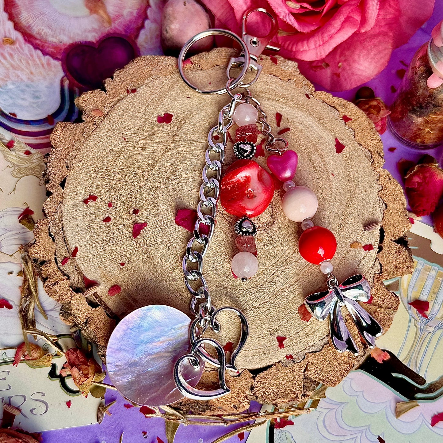 breloque de sac / porte-clés nœud ~ quartz rose et quartz fraise