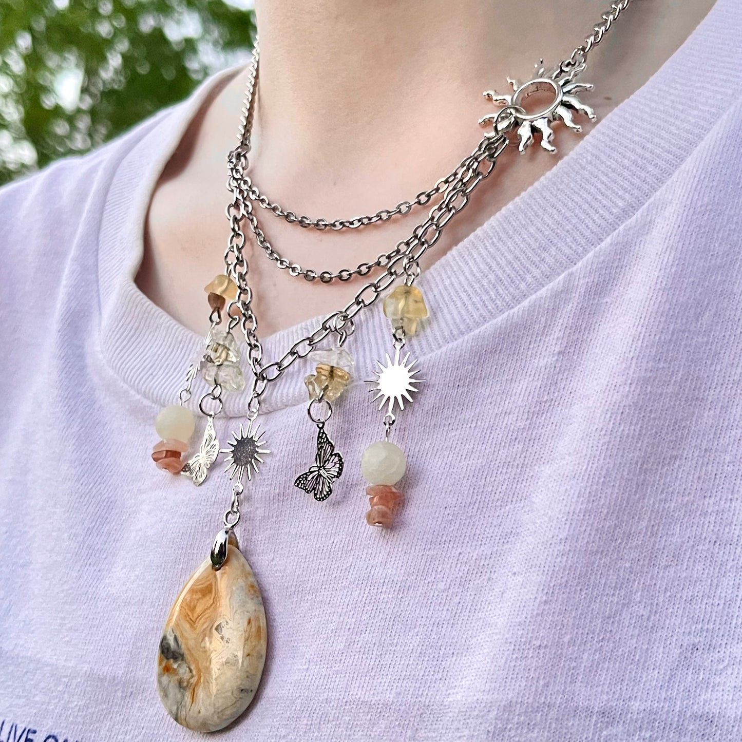 shining rays necklace