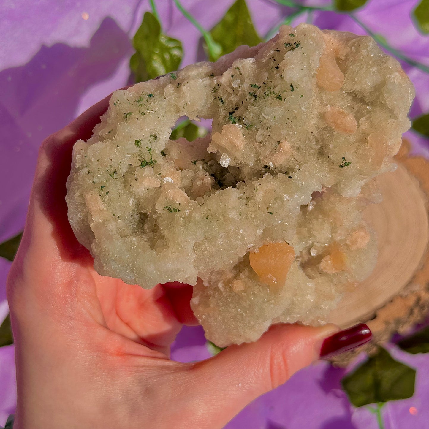 apophyllite verte avec stilbite pêche