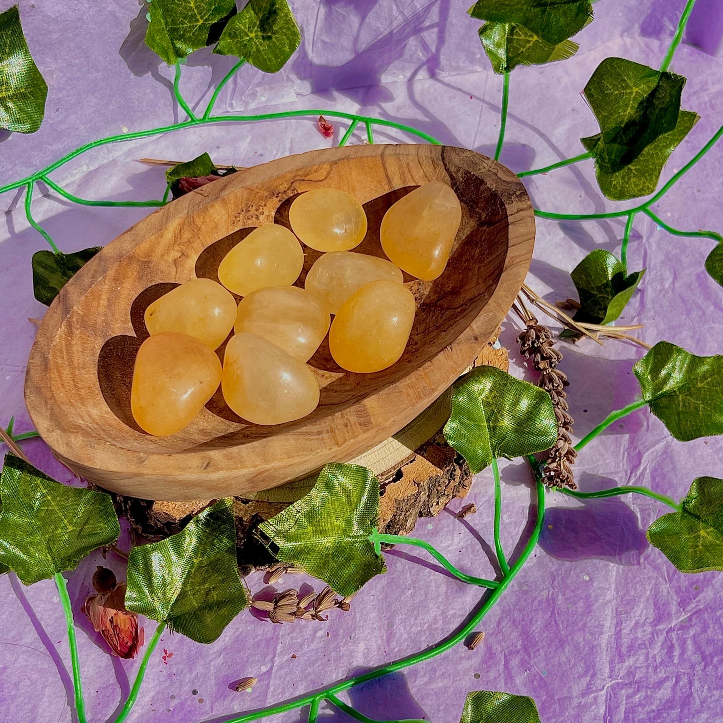 golden healer quartz tumble