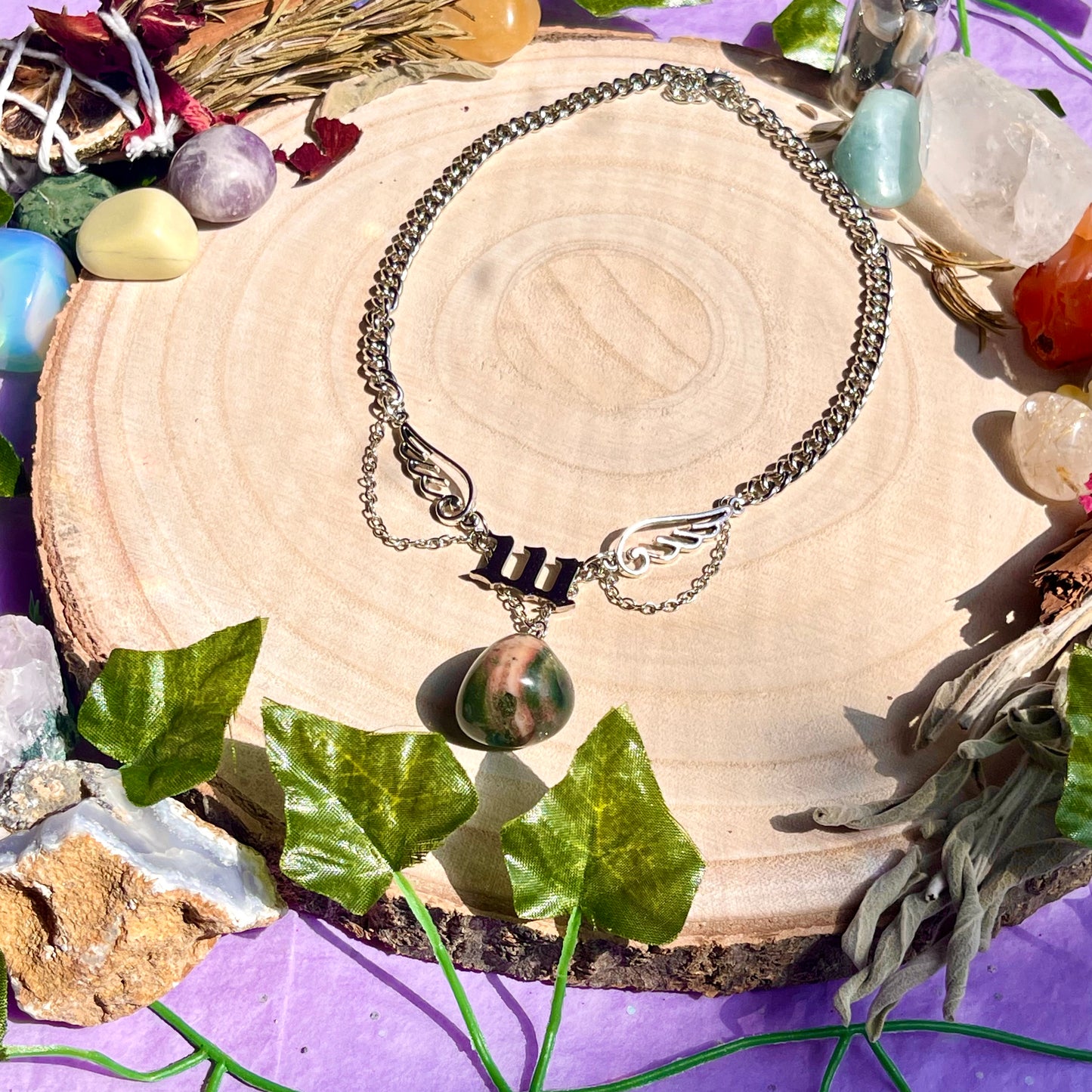 alignment necklace