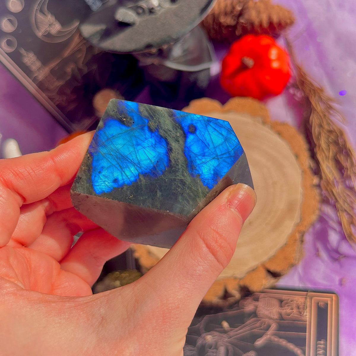 labradorite freeform medium