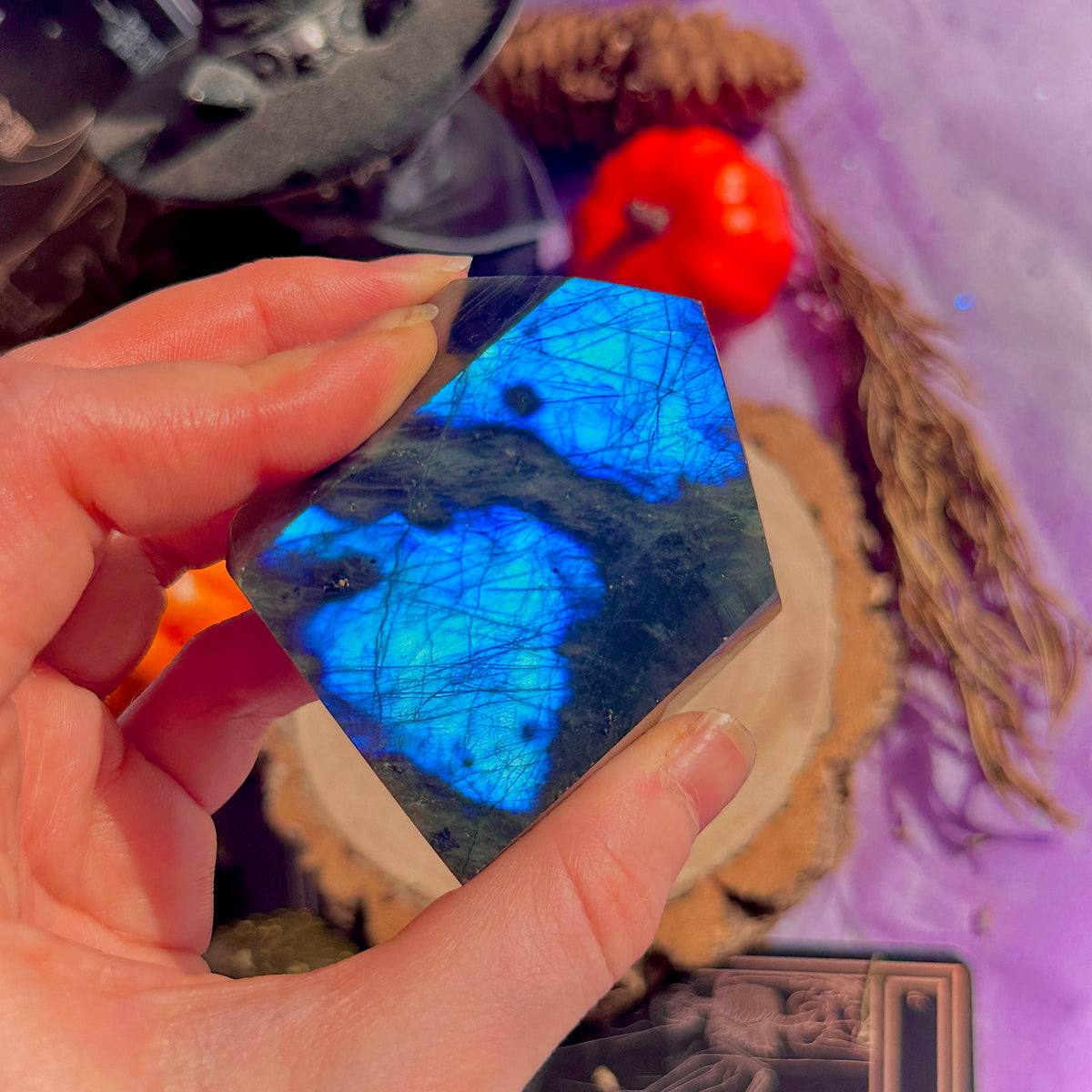 labradorite freeform medium
