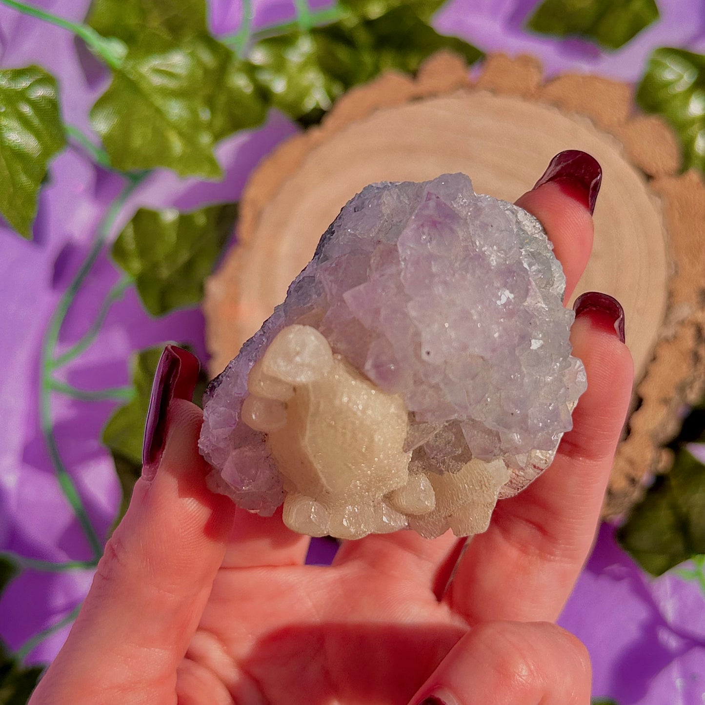 améthyste avec agrégat de calcite UV