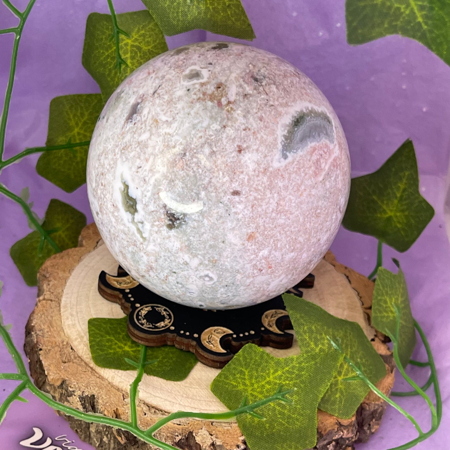 sea jasper sphere A 0.810kg