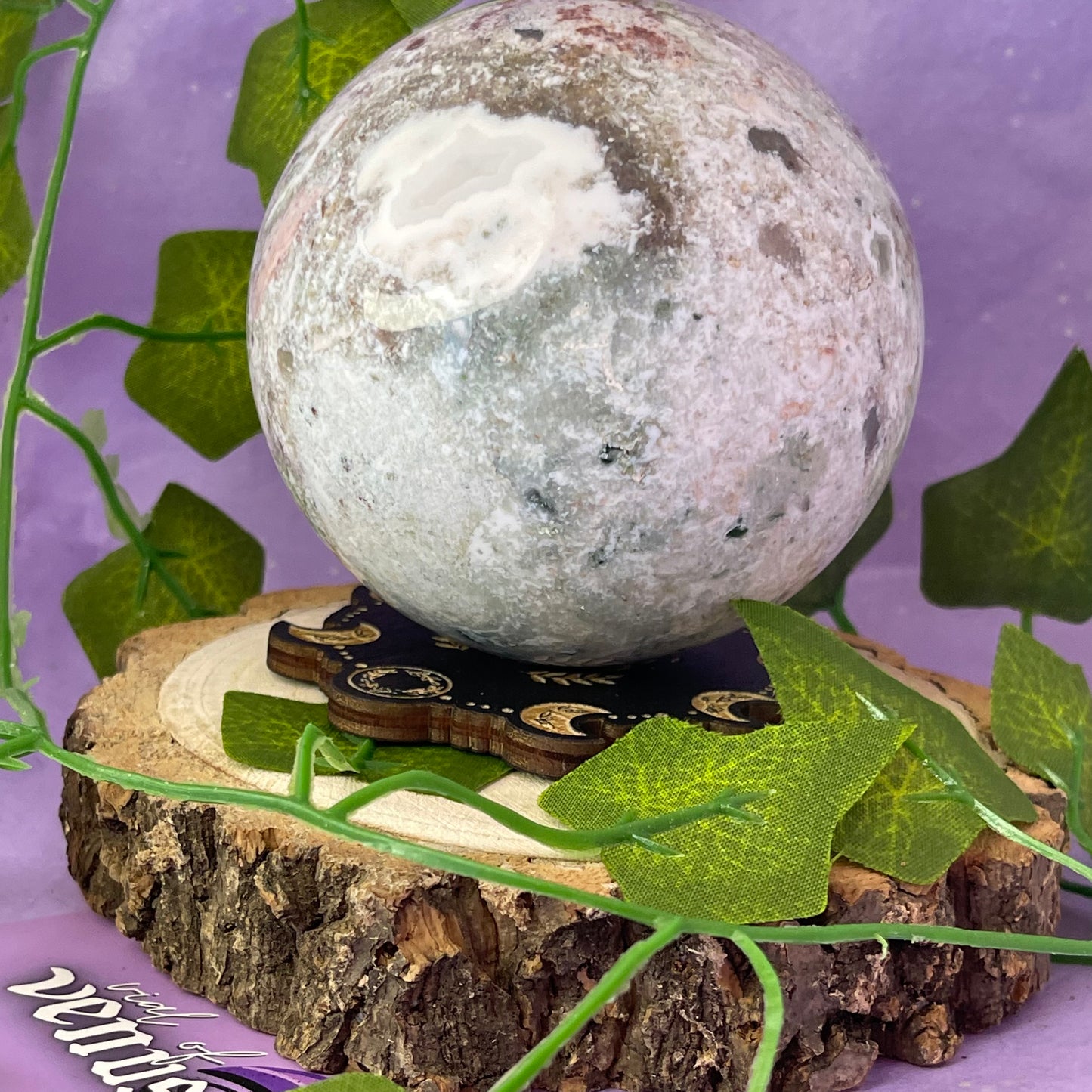 sea jasper sphere A 0.810kg