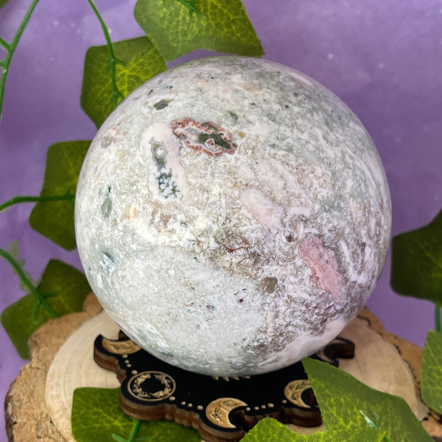 sea jasper sphere A 0.810kg