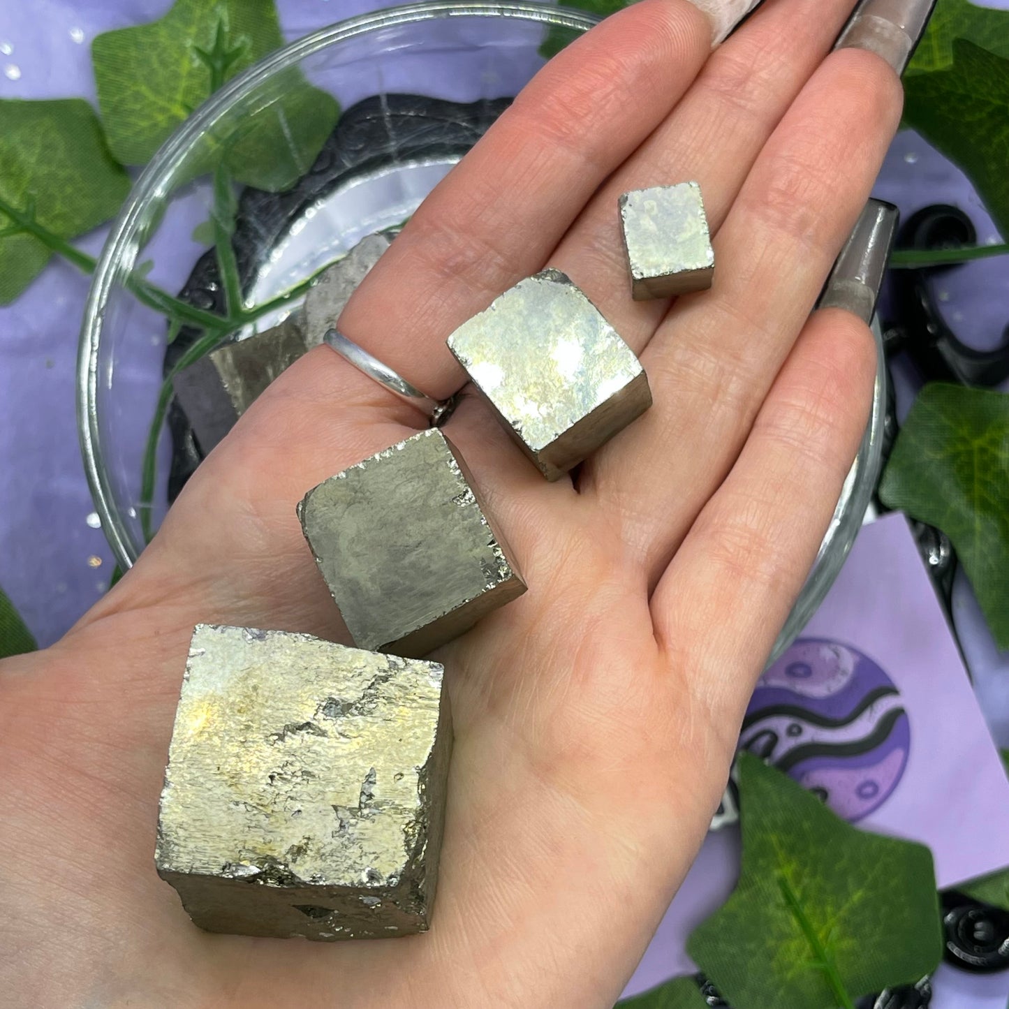pyrite cube carving