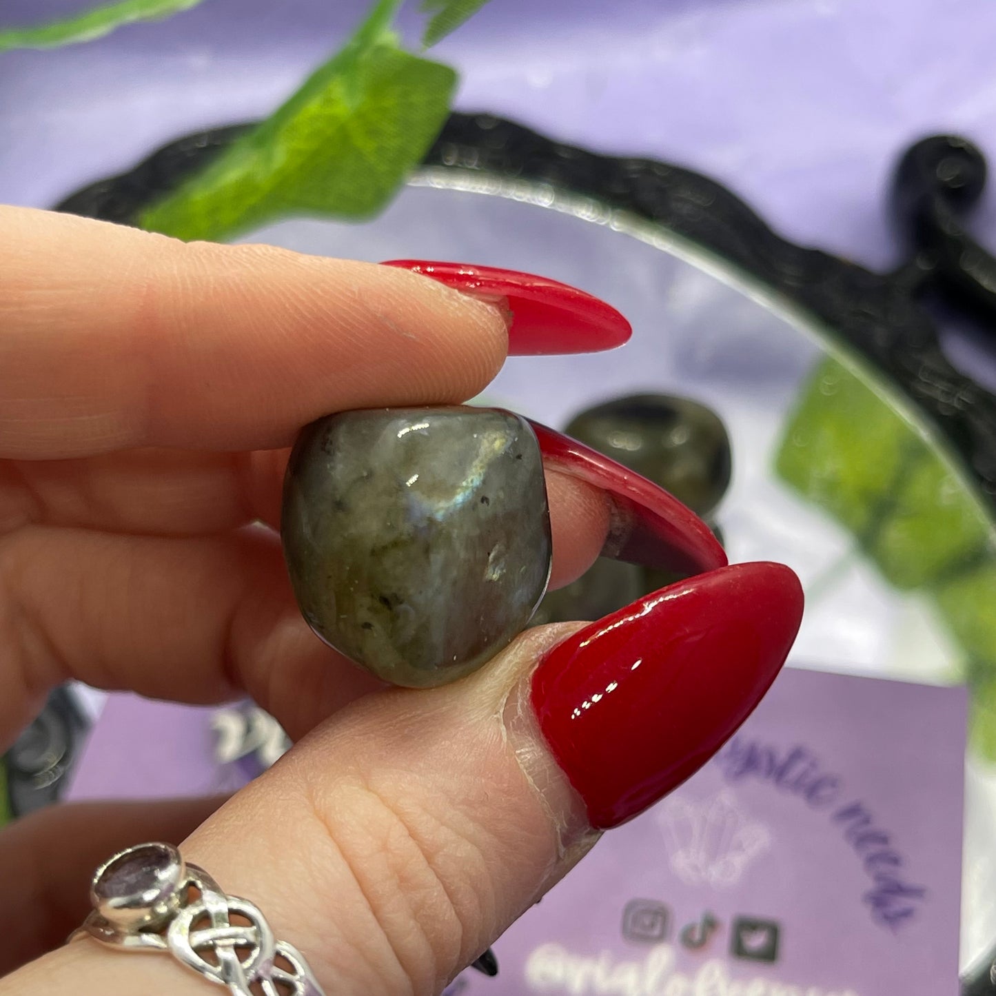 labradorite tumble mini